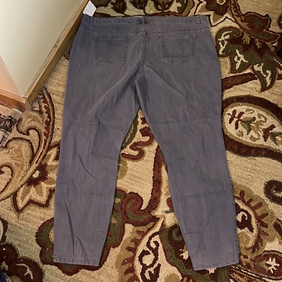JACLYN SMITH Size 22W Lightweight Stretch Denim GRAY Cotton Blend $59 NEW - Picture 2 of 13